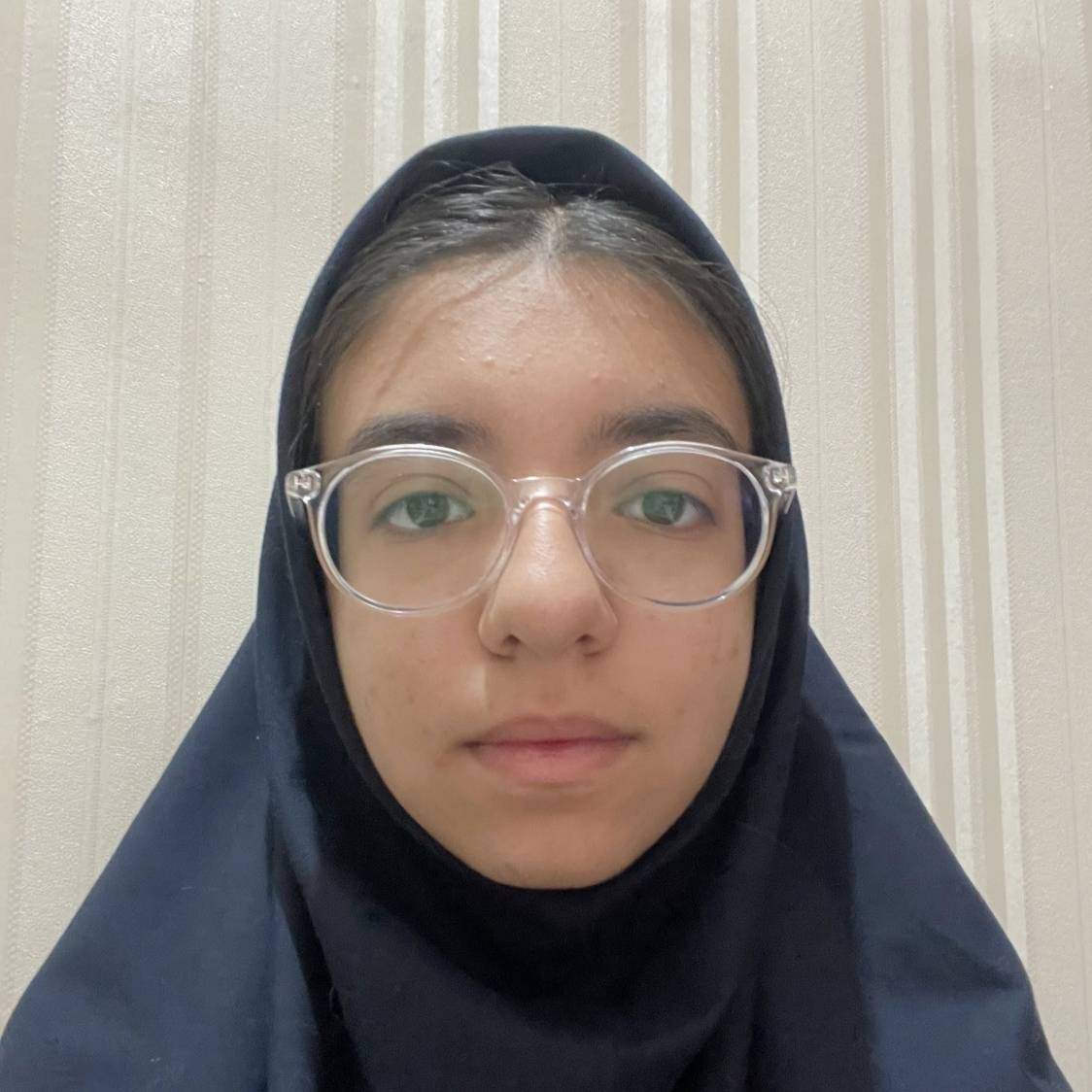 پریا خدایی